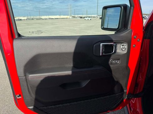 New 2026 Jeep Wrangler Unlimited Rubicon image 20