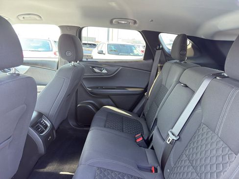 Used 2020 Chevrolet Blazer LT image 32
