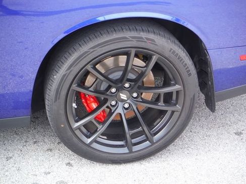 Certified 2022 Dodge Challenger R/T Scat Pack RWD image 7