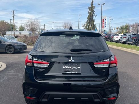 Used 2024 Mitsubishi Outlander Sport SE image 5
