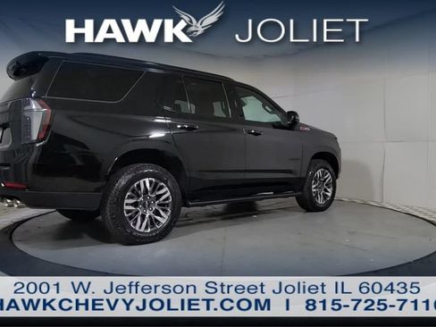 Used 2026 Chevrolet Tahoe Z71 w/ Comfort Package AWD/4WD image 7
