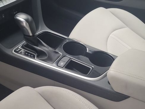Used 2018 Hyundai Sonata SEL w/ Cargo Package FWD image 26