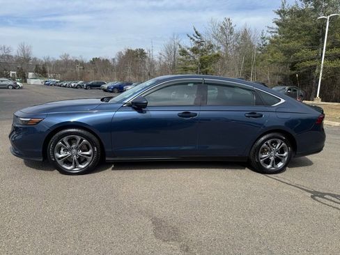 Used 2024 Honda Accord EX-L image 3