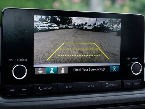 Used 2025 Honda Accord SE image 28