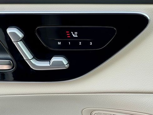 Certified 2026 Mercedes-Benz GLC 300 4MATIC image 32