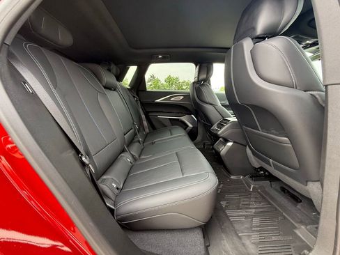 Used 2025 Cadillac Lyriq Luxury w/ LPO, Floor Liner Package AWD/4WD image 35