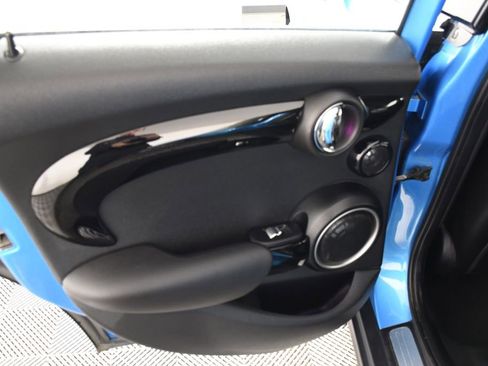 Used 2015 MINI Cooper S FWD image 25