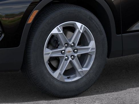 New 2026 Chevrolet Blazer LT w/ Convenience Package AWD/4WD image 9