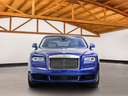 Used 2019 Rolls-Royce Ghost image 8