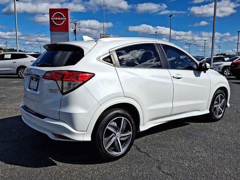 Used 2019 Honda HR-V Touring image 4