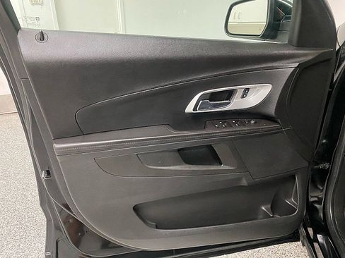 Used 2016 Chevrolet Equinox LT w/ Convenience Package image 11