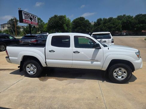 Used 2012 Toyota Tacoma PreRunner w/ SR5 Pkg RWD image 5