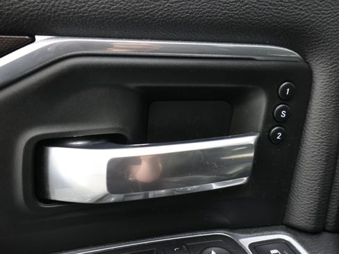 Used 2019 RAM 3500 Laramie AWD/4WD image 38