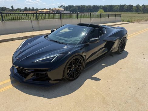 Used 2024 Chevrolet Corvette Z06 w/ Battery Protection Package RWD image 13