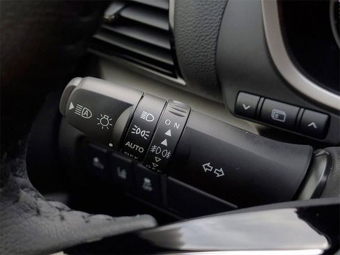 New 2025 Mitsubishi Eclipse Cross SE image 16