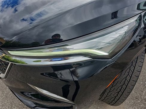 Certified 2023 Buick Enclave Avenir w/ Avenir Technology Package image 33