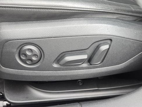 Used 2020 Audi A4 2.0T Premium w/ Convenience Package image 22