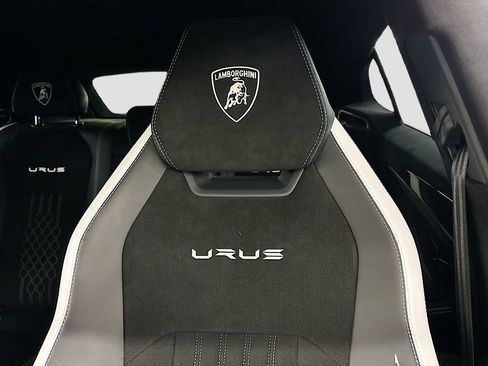 Used 2024 Lamborghini Urus Performante image 27