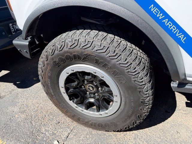 Used 2023 Ford Bronco Badlands w/ Sasquatch Package AWD/4WD image 6