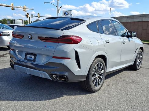 New 2026 BMW X6 M60i image 4