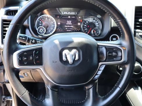 Used 2024 RAM 1500 Big Horn AWD/4WD image 32