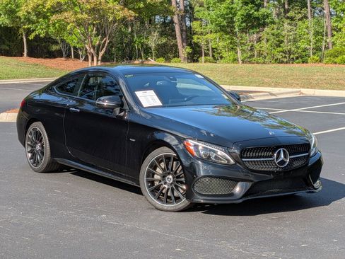 Used 2018 Mercedes-Benz C 300 4MATIC Coupe image 2
