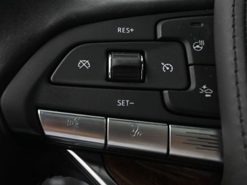 Used 2023 Cadillac Escalade Sport Platinum AWD/4WD image 25