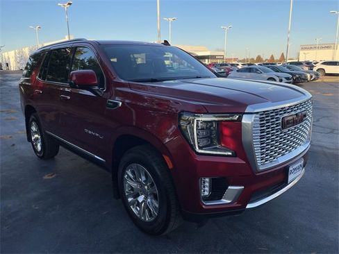 Used 2024 GMC Yukon Denali w/ Max Trailering Package image 7