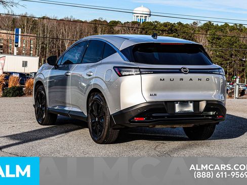 Certified 2025 Nissan Murano SV image 6