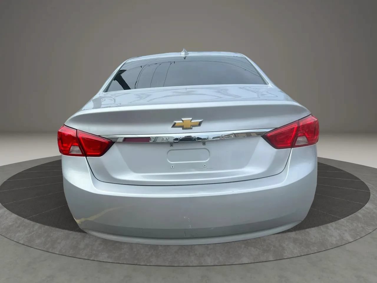 Used 2019 Chevrolet Impala LT FWD image 6