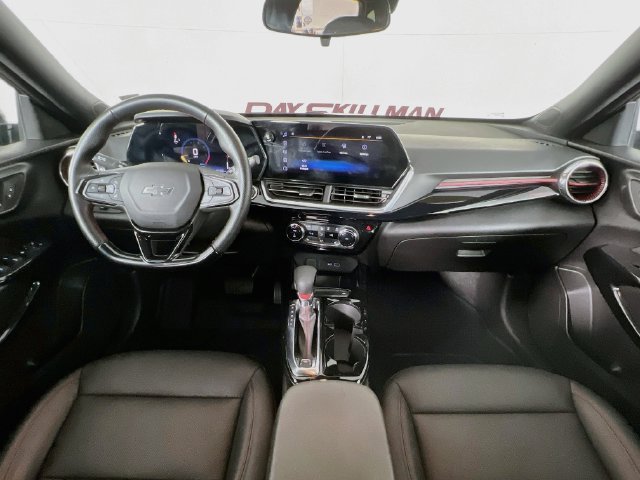 Used 2024 Chevrolet Trax RS w/ Driver Confidence Package FWD image 24