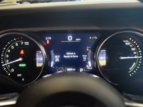 Used 2022 Jeep Wrangler Unlimited Rubicon 4xe w/ Cold Weather Group AWD/4WD image 28