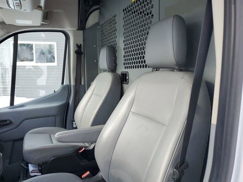 Used 2017 Ford Transit 250 148 Medium Roof image 14