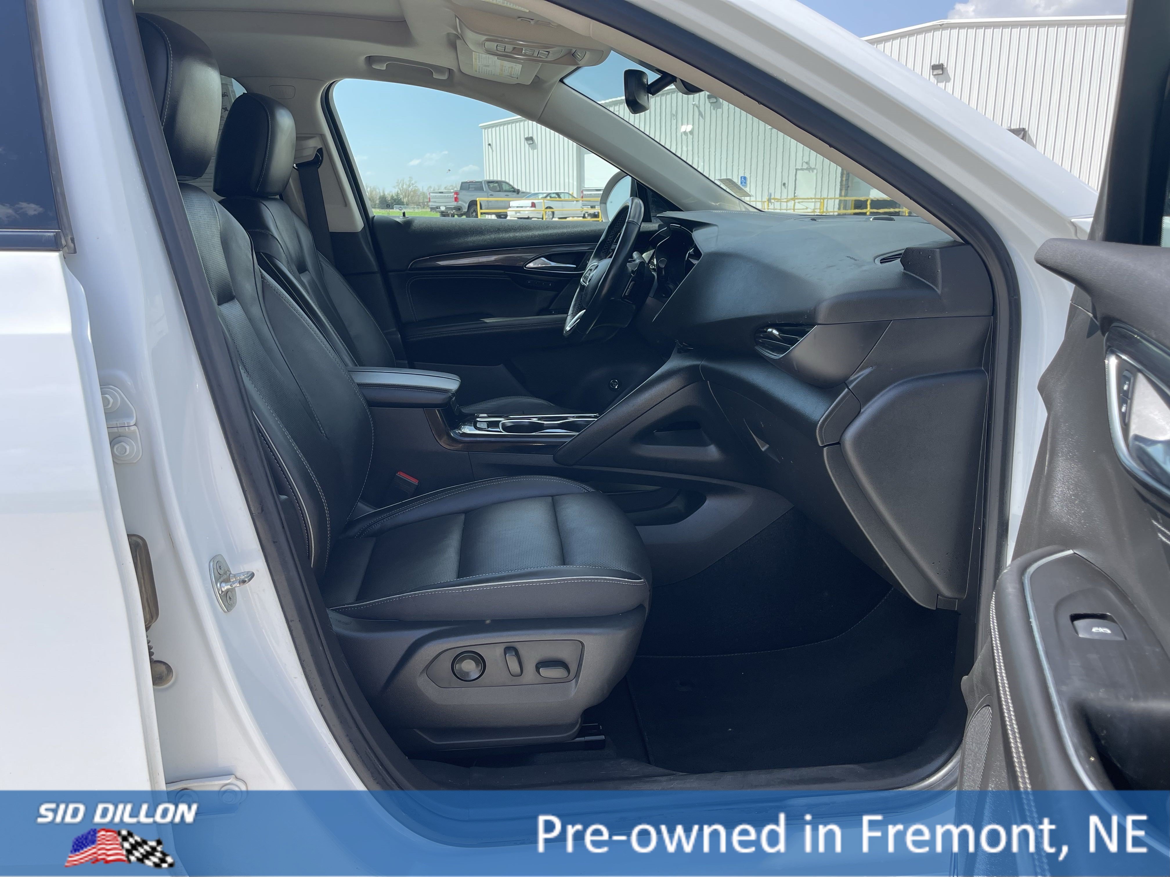 Certified 2021 Buick Envision Essence w/ Technology Package I AWD/4WD image 10