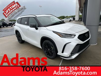 New 2026 Toyota Highlander XSE