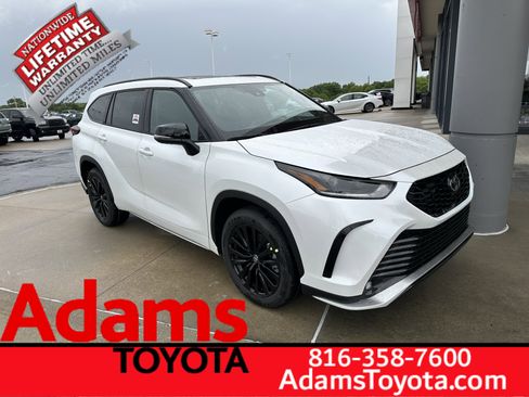 New 2026 Toyota Highlander XSE AWD/4WD image 1