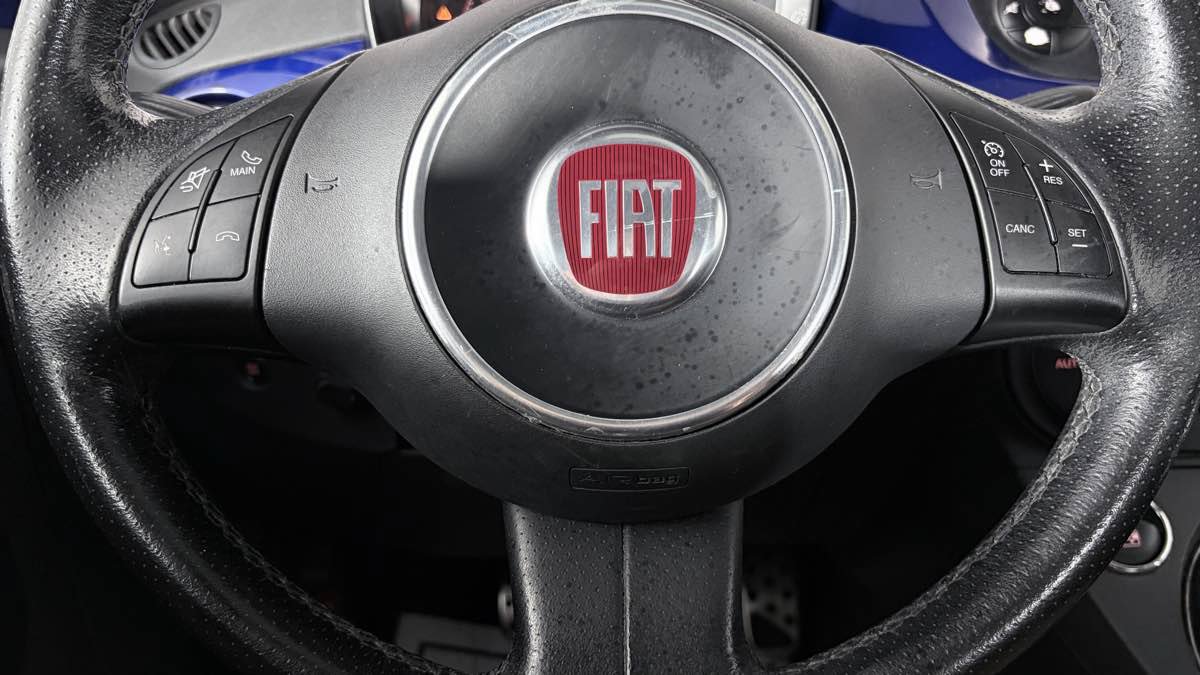 Used 2013 FIAT 500 Sport w/ Comfort/Convenience Group FWD image 19