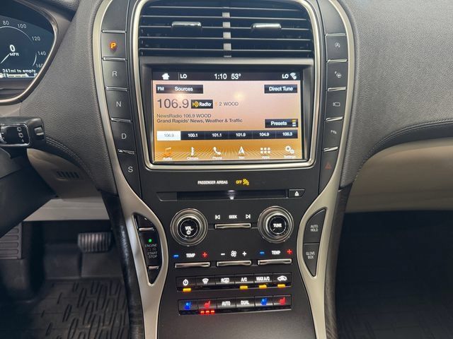 Used 2019 Lincoln Nautilus Reserve AWD/4WD image 3