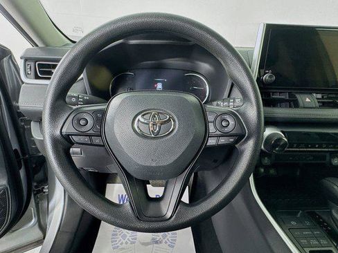 Certified 2025 Toyota RAV4 XLE AWD/4WD image 11