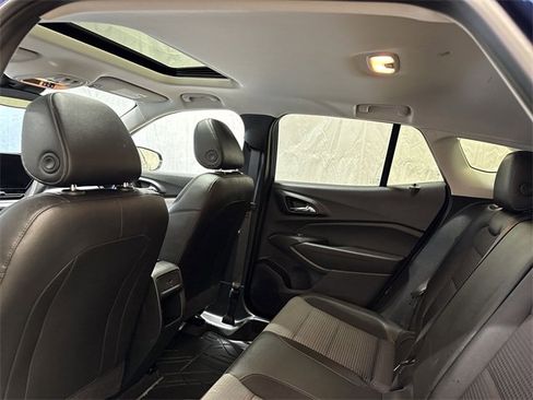 Certified 2024 Chevrolet Trax LT w/ Sunroof Package image 14