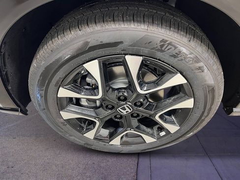 New 2026 Honda HR-V EX-L image 10