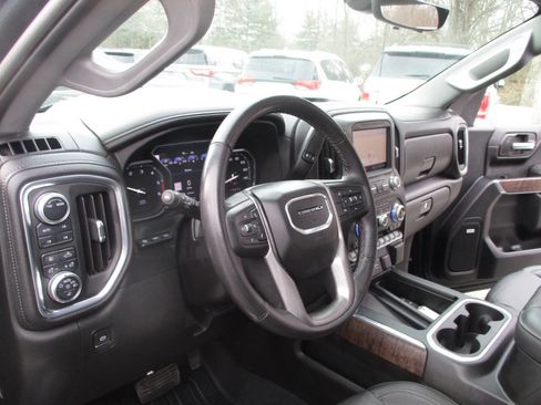 Used 2021 GMC Sierra 1500 Denali w/ Denali Ultimate Package image 25