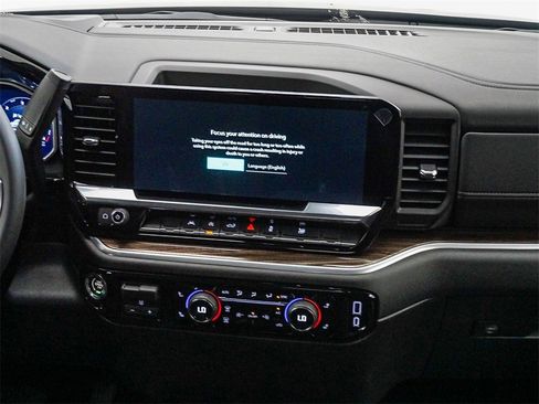 New 2026 Chevrolet Silverado 1500 LT w/ LPO, Dark Essentials Package image 17