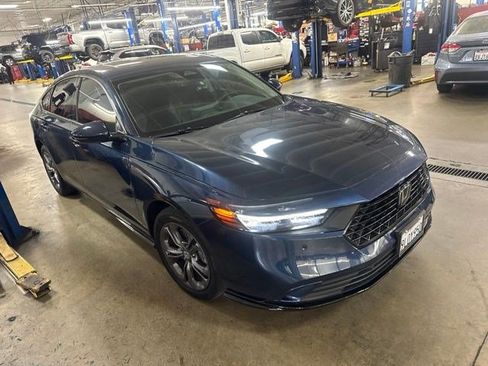 Used 2024 Honda Accord EX-L image 3