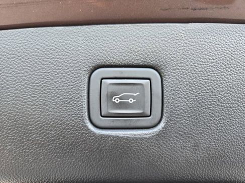 Certified 2023 Chevrolet Blazer Premier w/ Driver Confidence II Package image 19