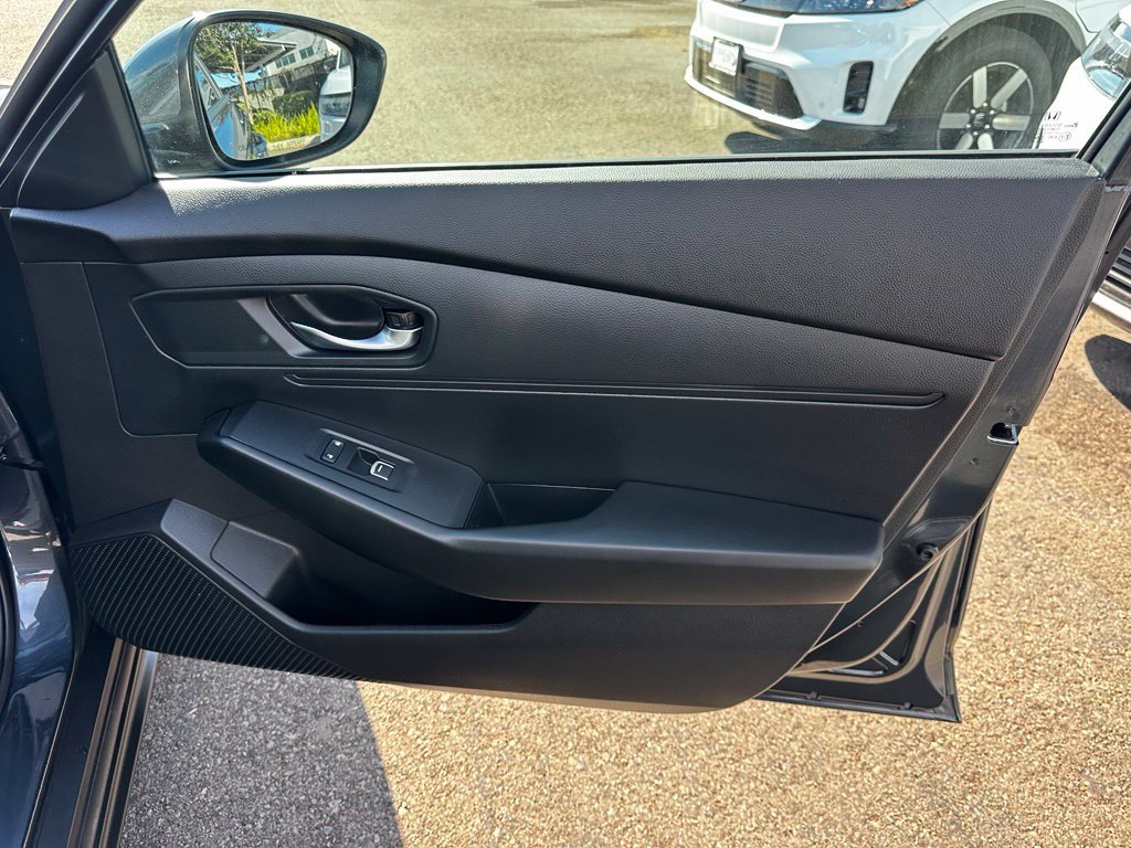 Used 2024 Honda Accord LX image 14