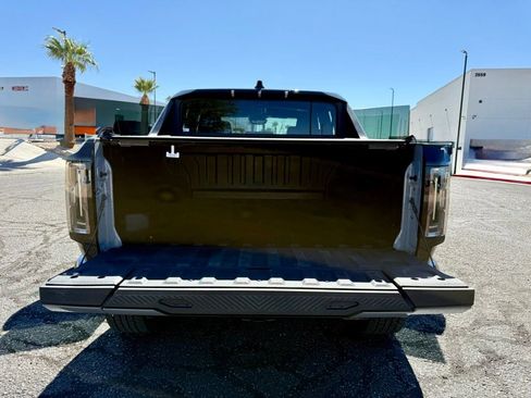 New 2026 GMC Hummer EV 4x4 Crew Cab image 42