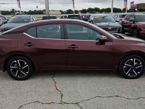 Used 2024 Nissan Sentra SV w/ All-Weather Package FWD image 9