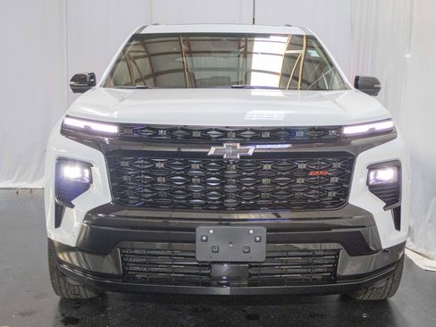 New 2026 Chevrolet Traverse RS w/ LPO, Floor Liner Package image 2