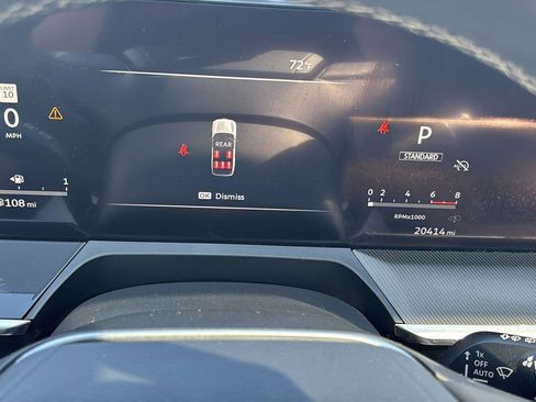 Used 2025 INFINITI QX80 Luxe image 32